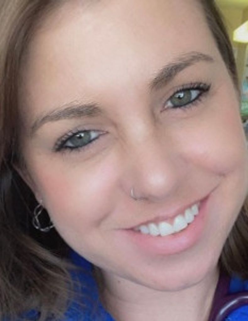 Deanna (Zsebehazy)  Mckain