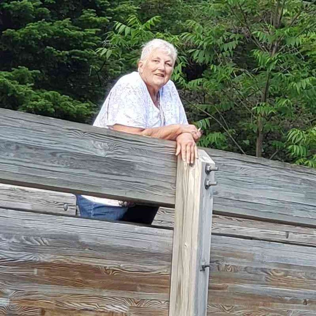 Barbara Ellsworth Profile Photo