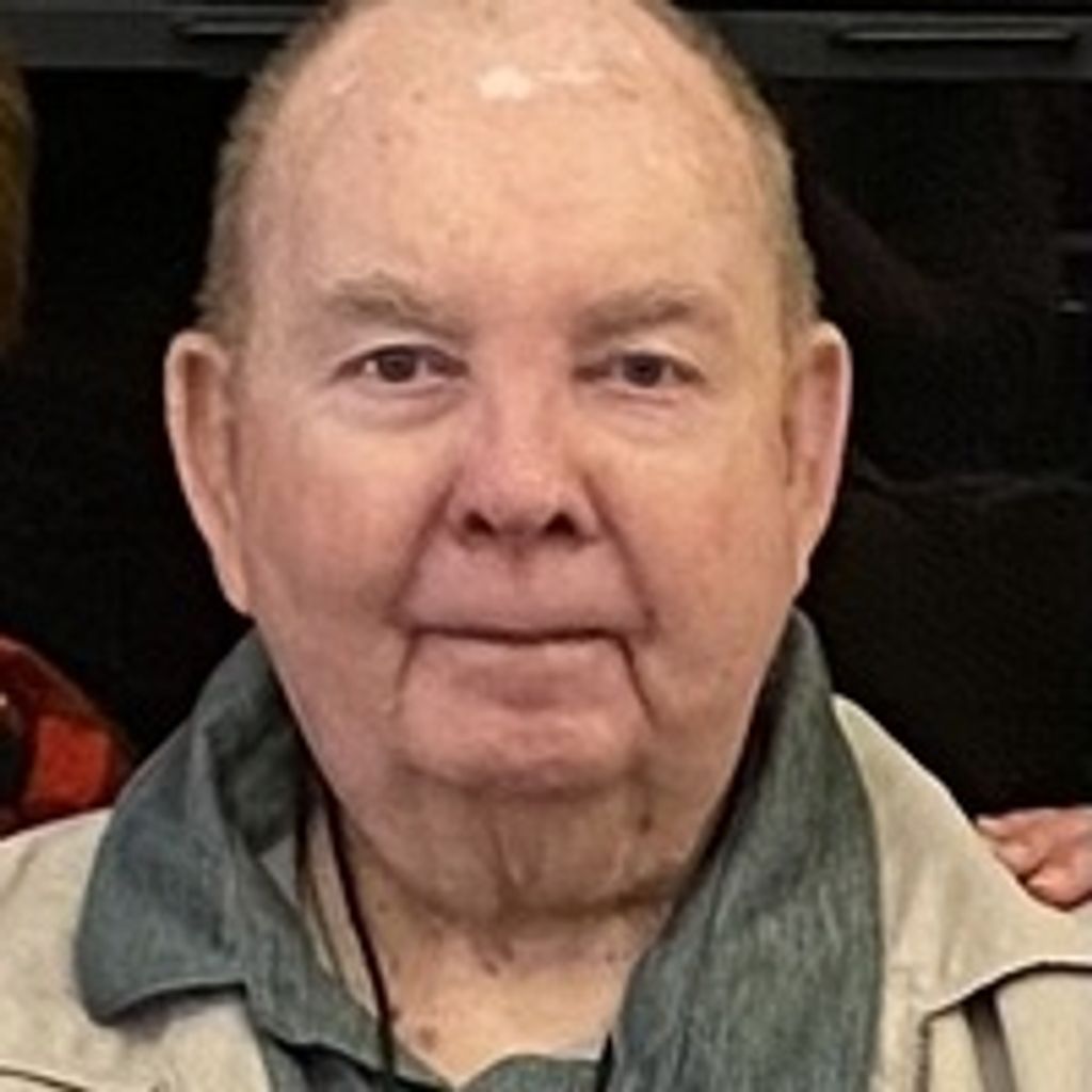 Lindon "Lynn" Burton Tomlin