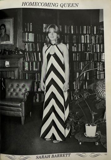 Sarah Diane Barrett photo gallery thumbnail 11 of 11