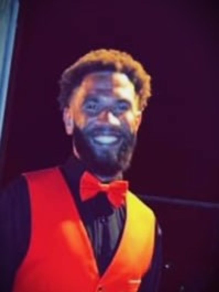 Damien Floyd Cleo Barr