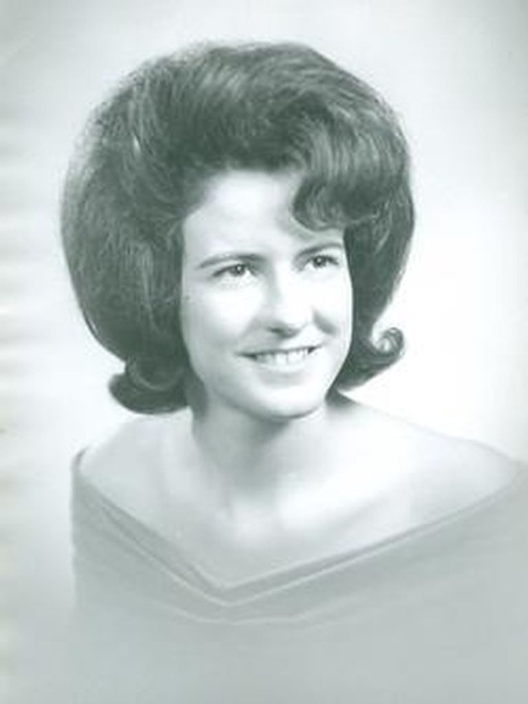 Dianne P Snyder