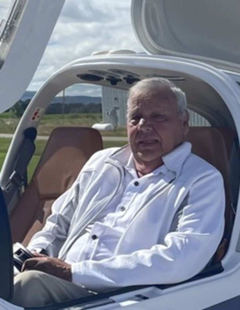 Peter Weismann Profile Photo