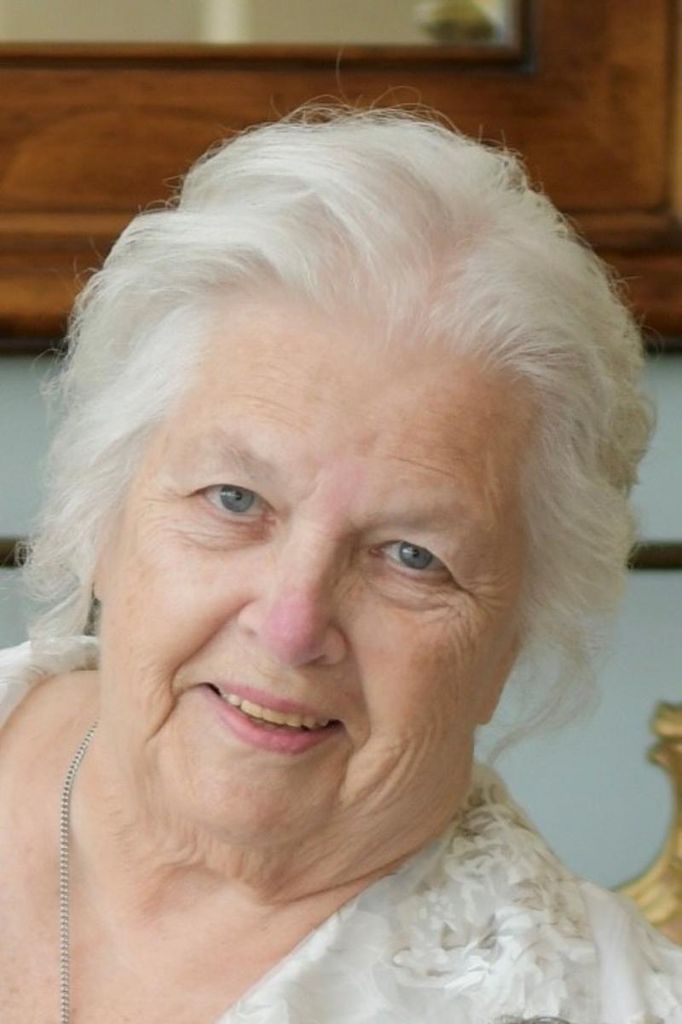 Jane Winifred Mccarter Profile Photo