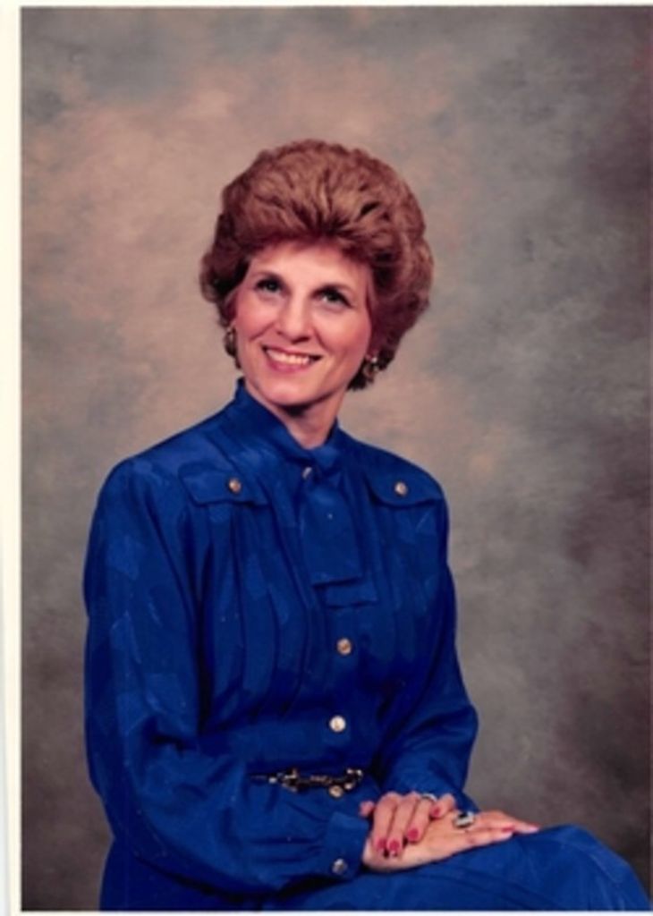 Carolyn Gossett