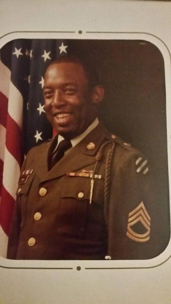 Charles Edward Davis Profile Photo