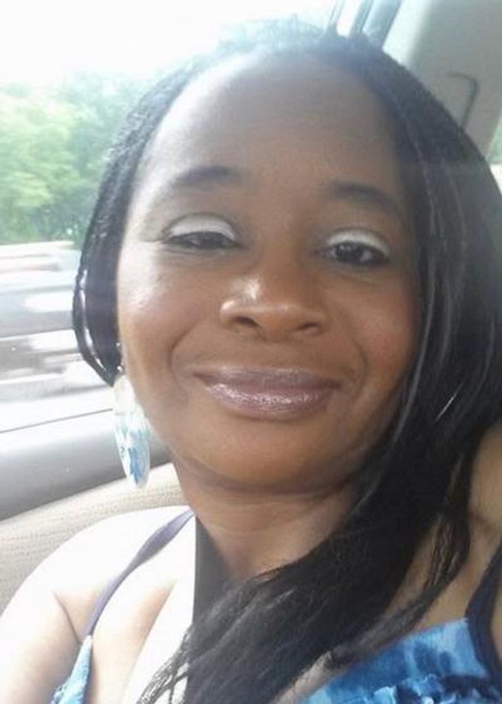 Vickie Woods Profile Photo