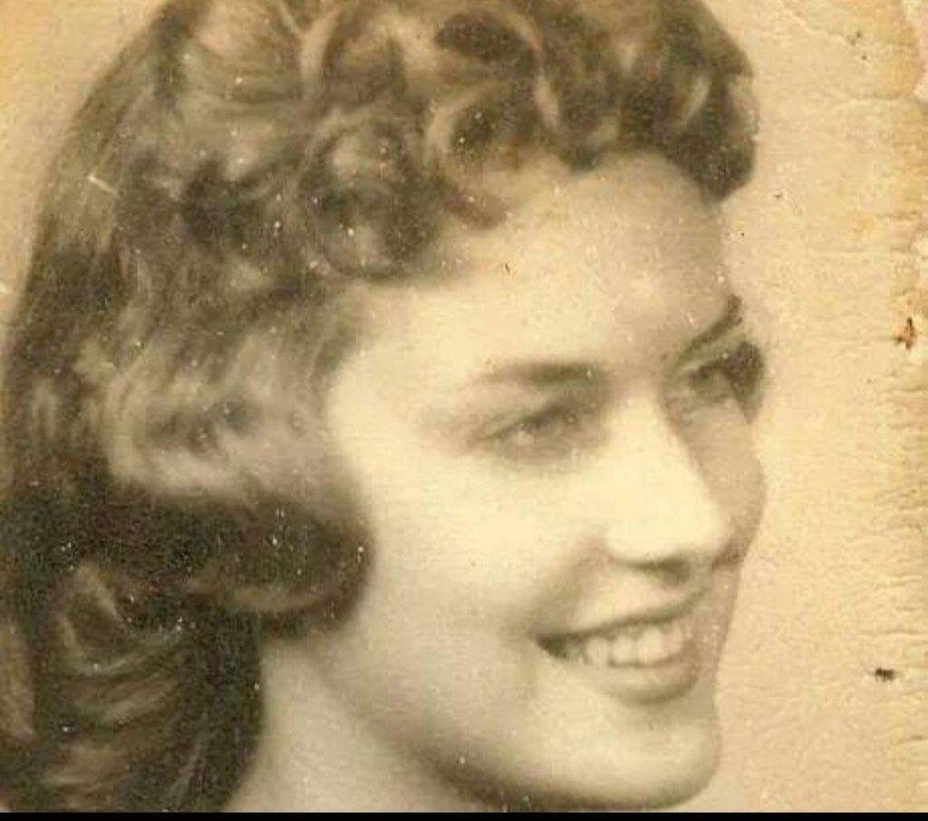 Patsy Townley Looney