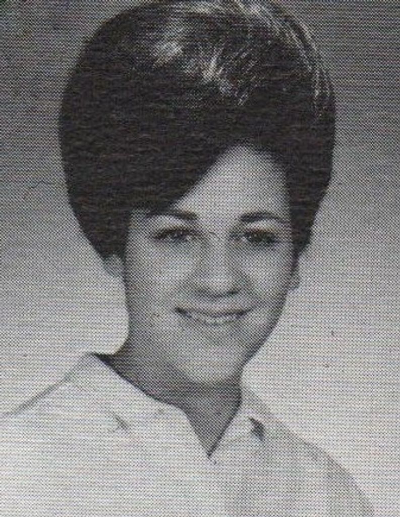 Linda A. (Simone)  York