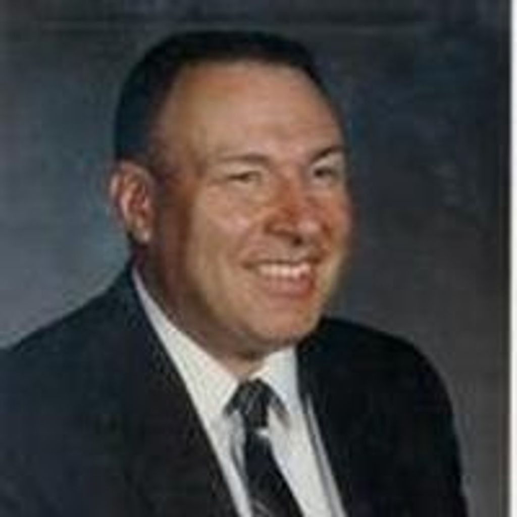 Dale Stephens