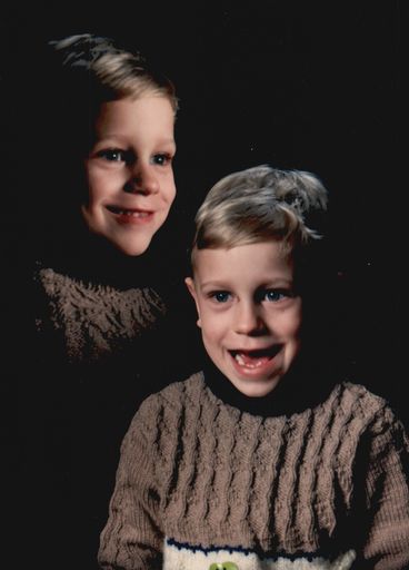 David Scott Reed photo gallery thumbnail 3 of 81