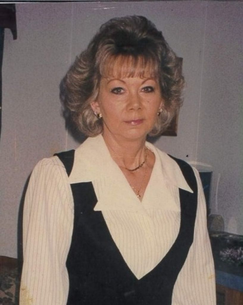 Carolyn Harris Lunsford Profile Photo