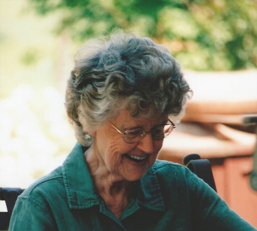 Helen F. (Wiseman)  Peters Profile Photo