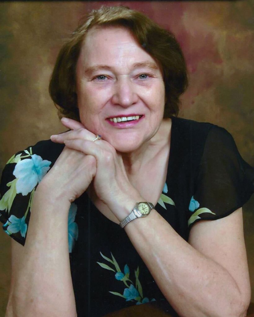 Emily (Nield)  Robinson