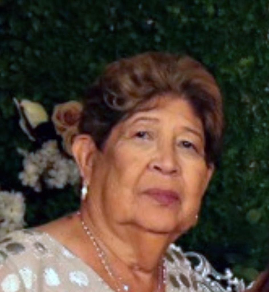 Rosa M. Carrera