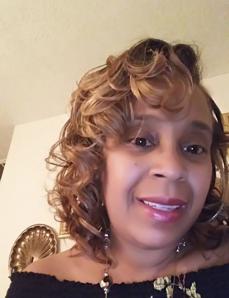  Natalie  Ruthie Williams  Profile Photo