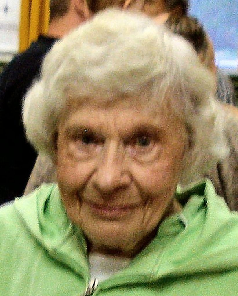 Helen Ruth Mccallum