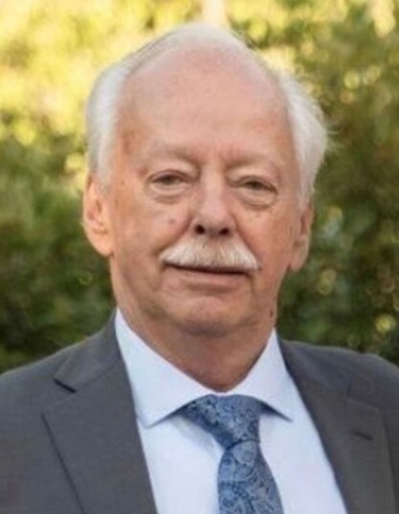 Paul E. Reilly Profile Photo