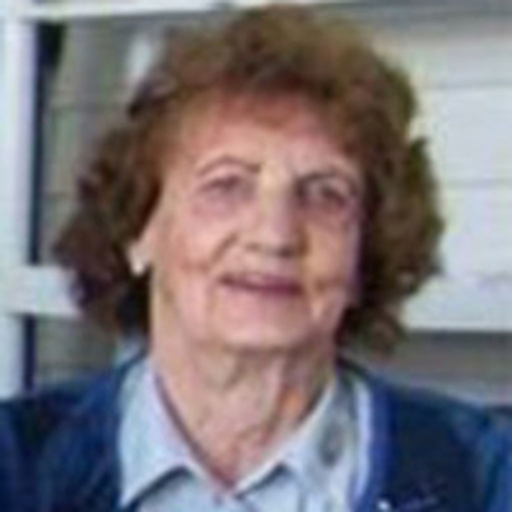 Lola B Mcneece
