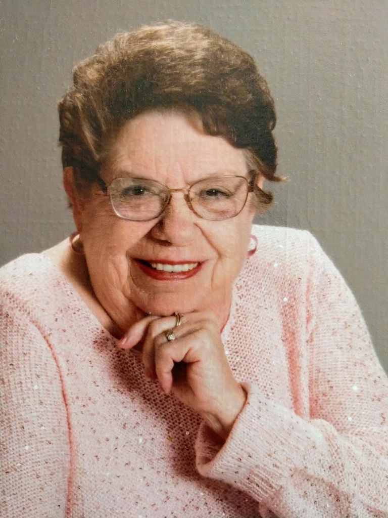 Myrna Leloie Tenholder Profile Photo