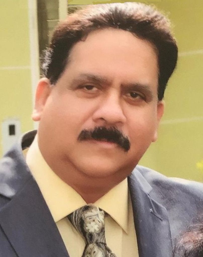 Varughese Veloor, Mathew