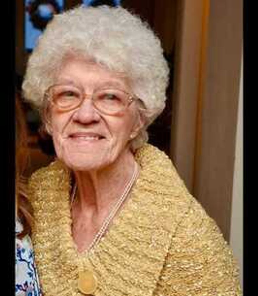 Laura Elizabeth Thomas