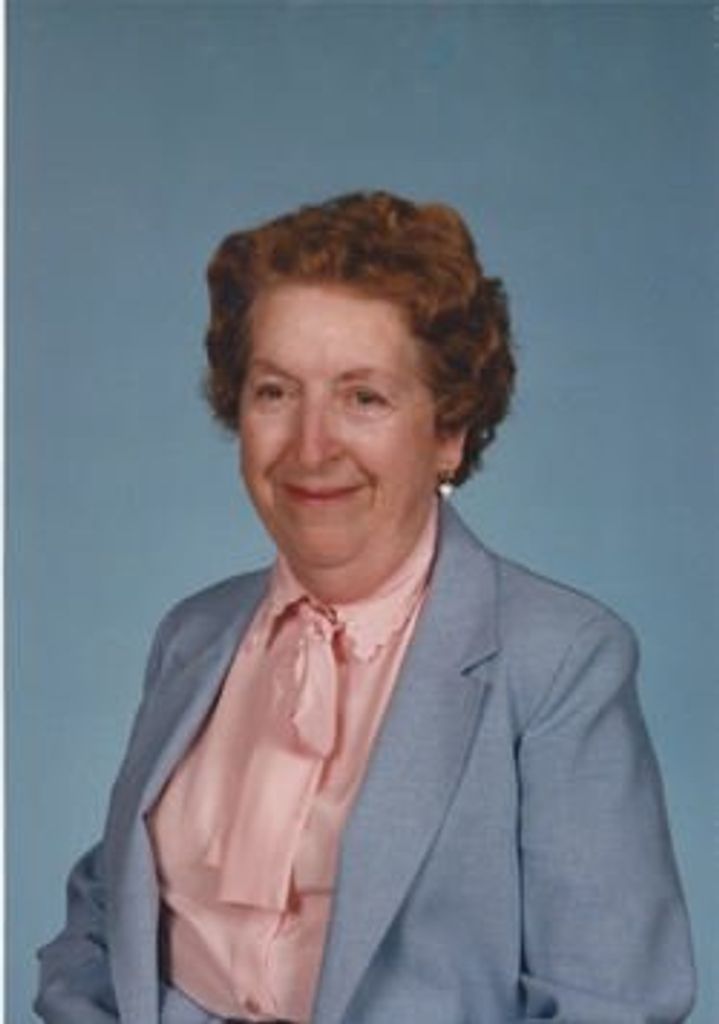Helen Cox Profile Photo