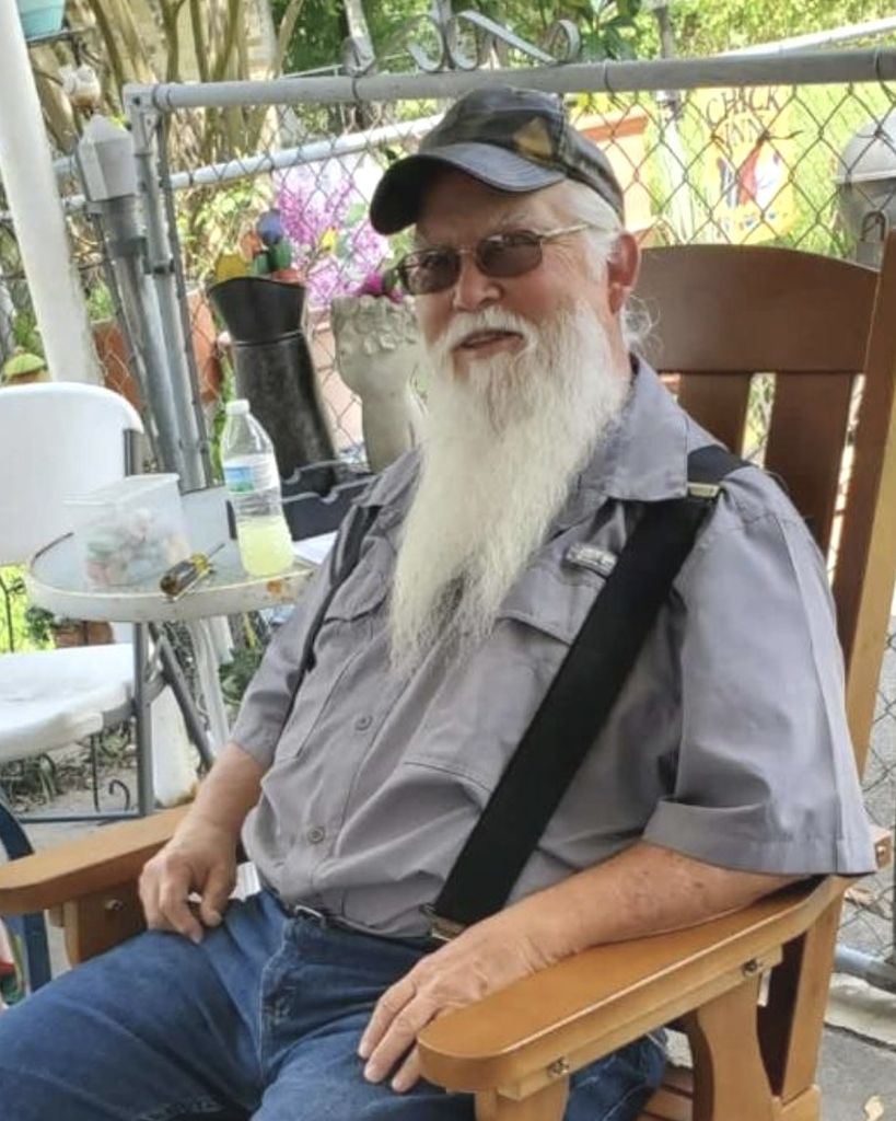 Douglas Earl Hansen Profile Photo