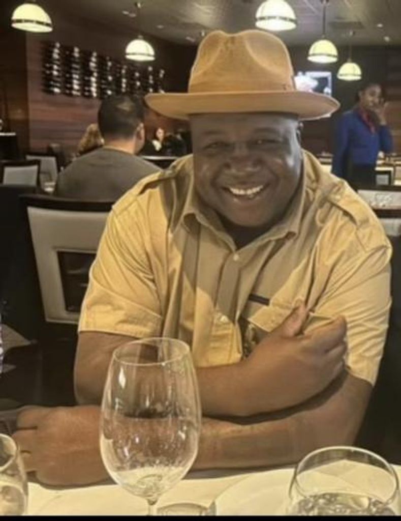 Andrew Bernard Moss Profile Photo