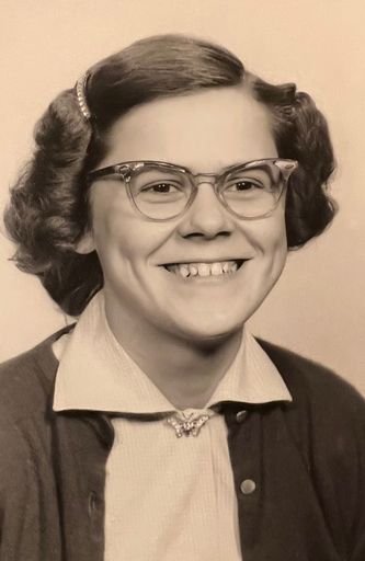 Margaret Jean Bloor photo gallery thumbnail 13 of 75