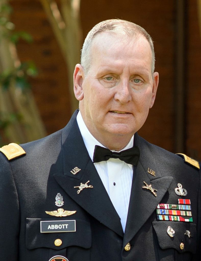 Major Charles "Roger" Abbott (Usa, Retired)