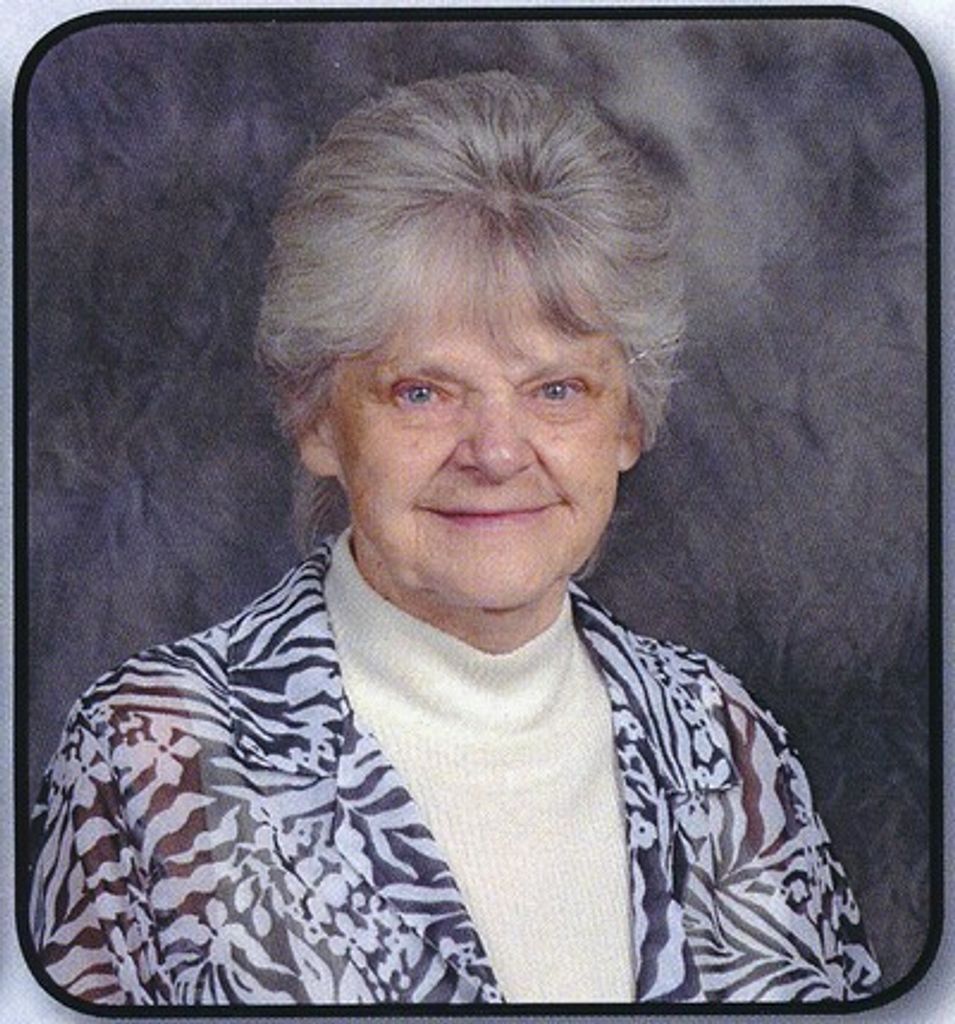 Esther Davis Profile Photo