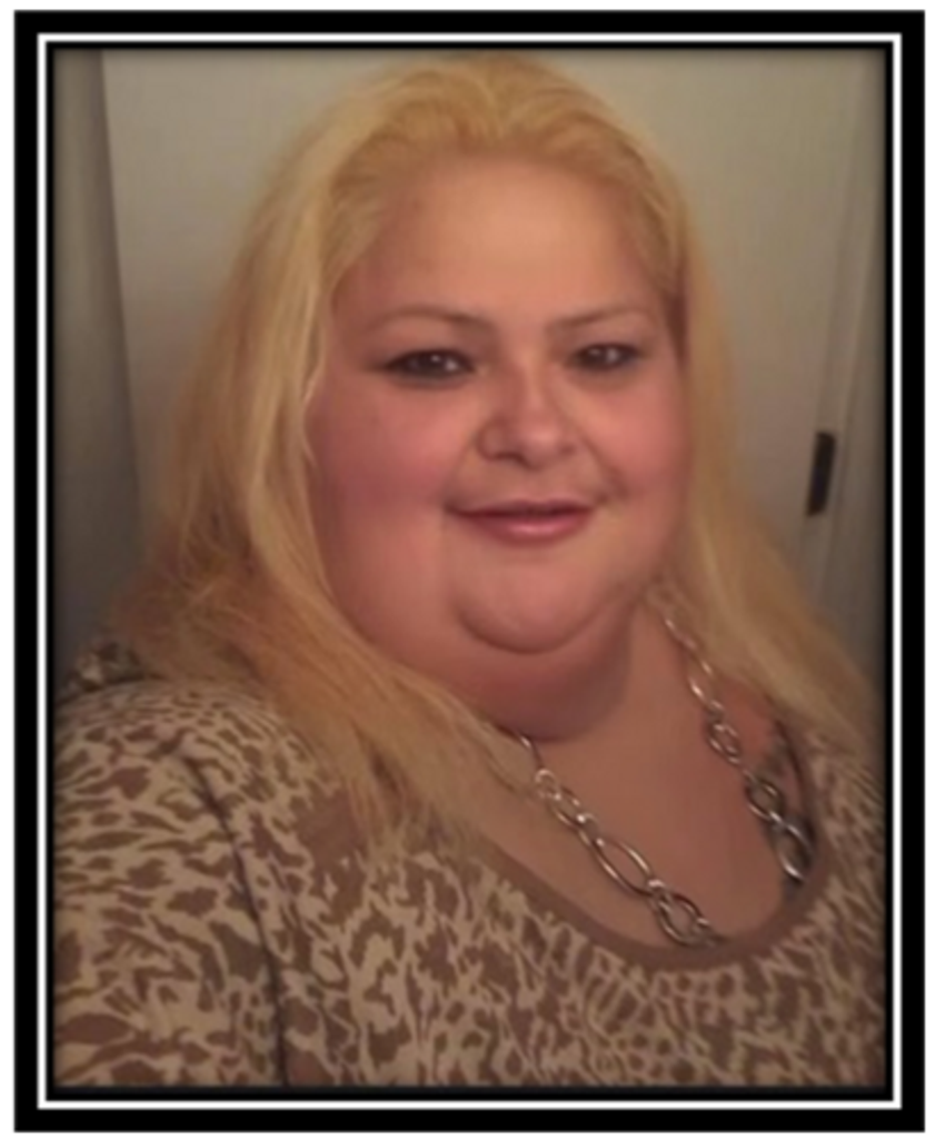 Angela Santos Medina Profile Photo