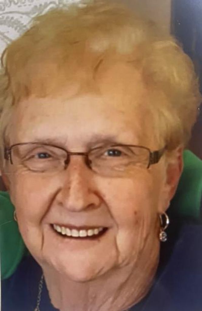 Nancy Elizabeth Carlson Profile Photo