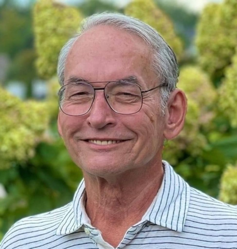 Mr. Stephen J. Tomczyk, Jr.