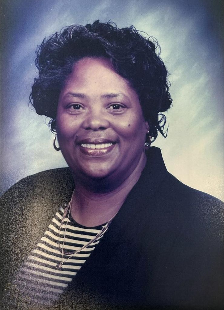 Pamela Slade Profile Photo