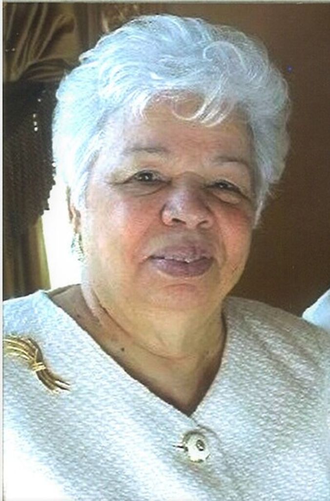 Maria J. Hernandez Profile Photo