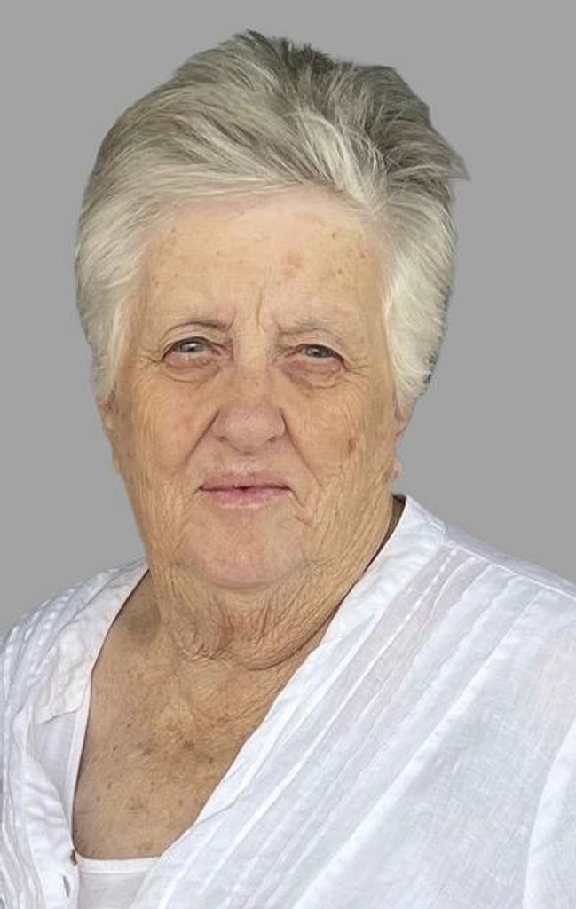 Vera Maxine Turner Profile Photo