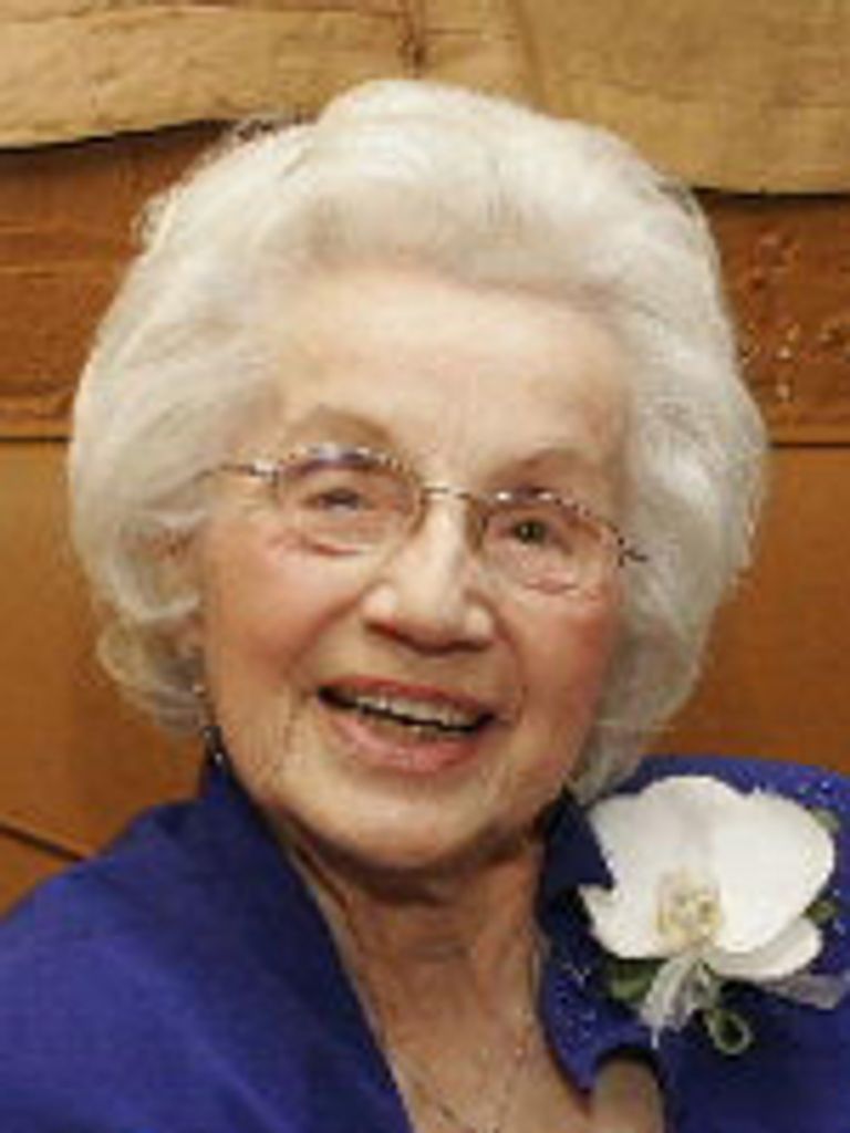 Ann B. Kahovec, Nee Jakobik