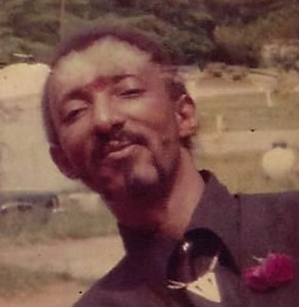 Frank Moon Profile Photo