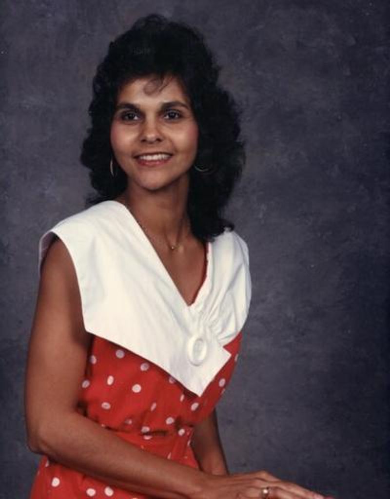Lenora Hunt Locklear Profile Photo