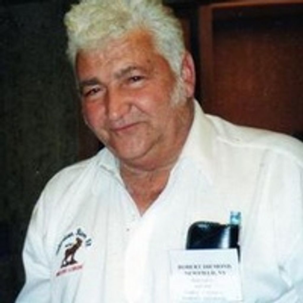 Robert  "Bob" Diemond