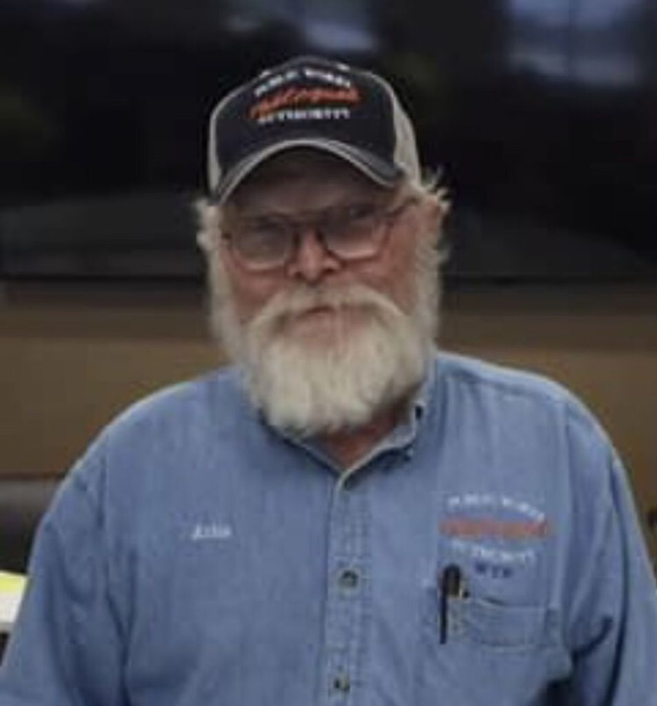 Arlis Collins Profile Photo