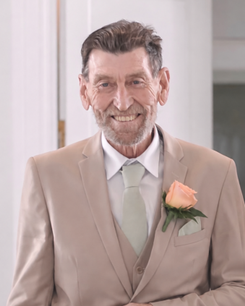 Johnny Albert Ray