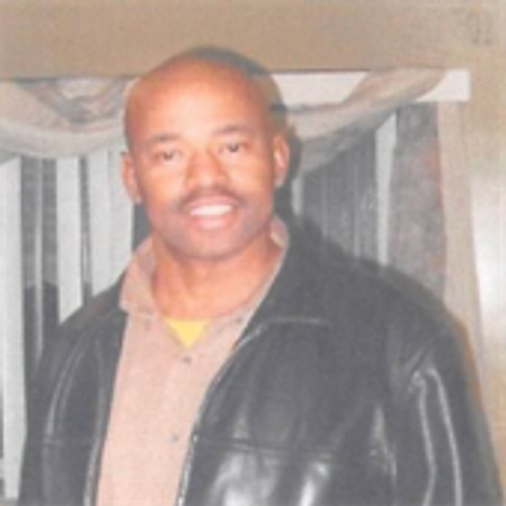 Jon  Eric Chisholm,  Sr.