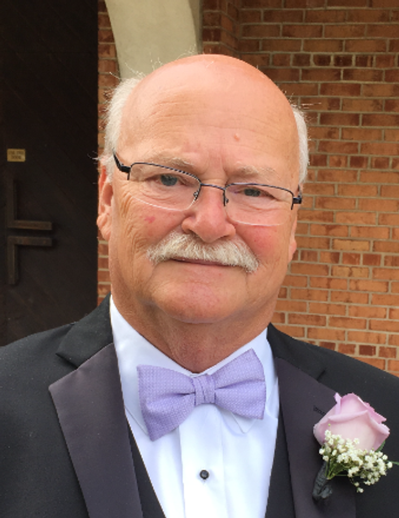 Richard P Case