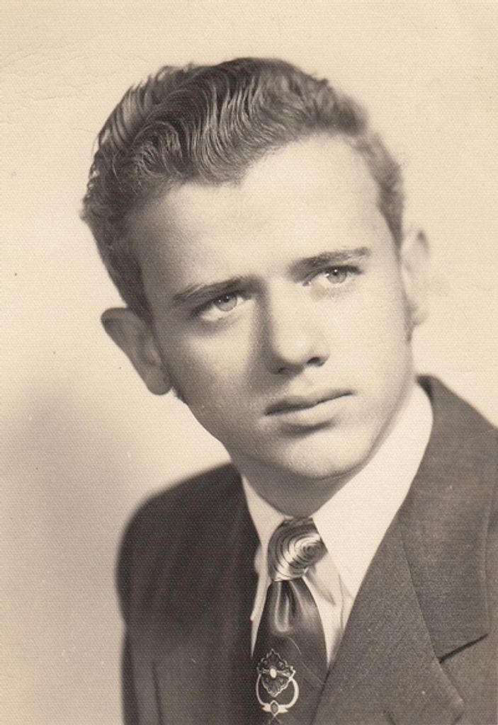 Paul E. Knaak Profile Photo