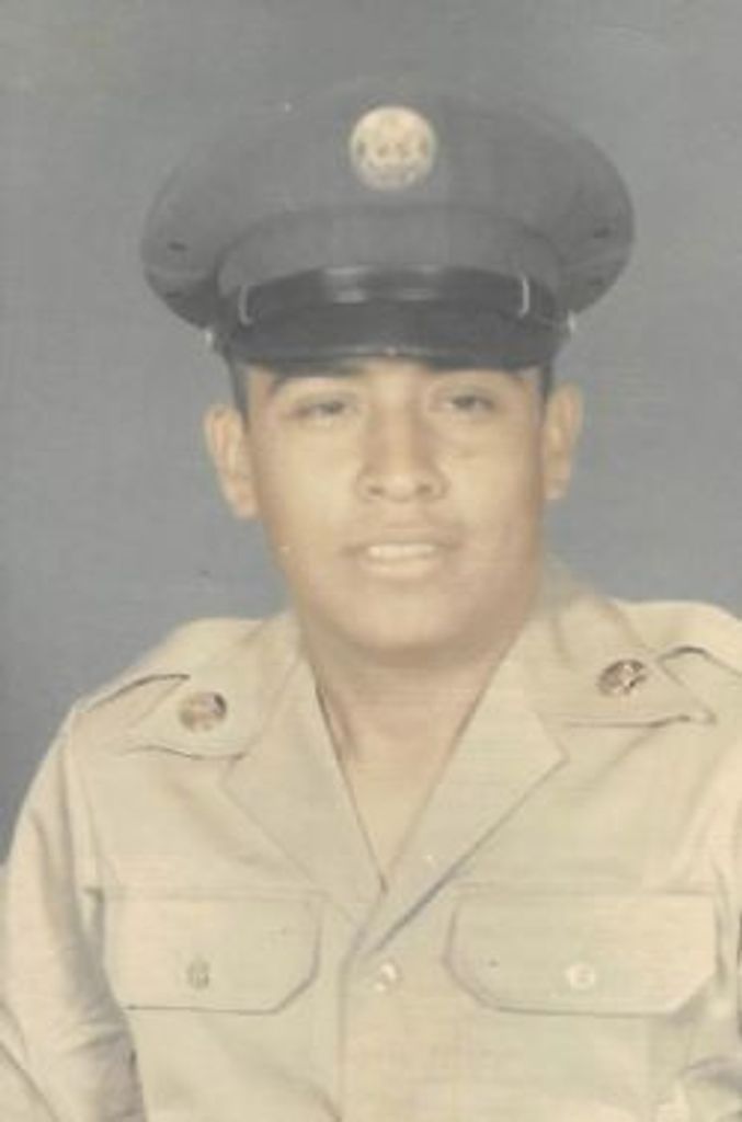 Francisco Fuentes Profile Photo
