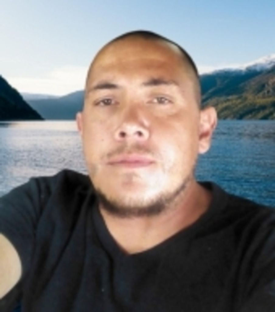 Damian Large Profile Photo