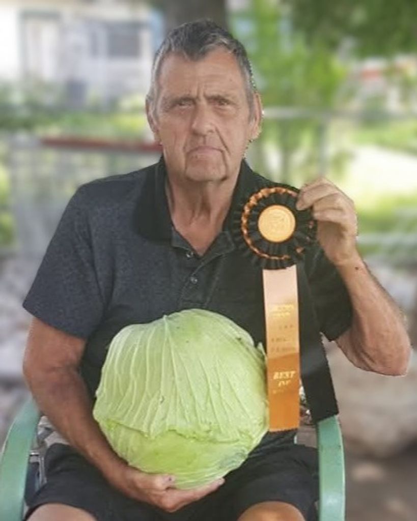 Ronald Seeker Profile Photo